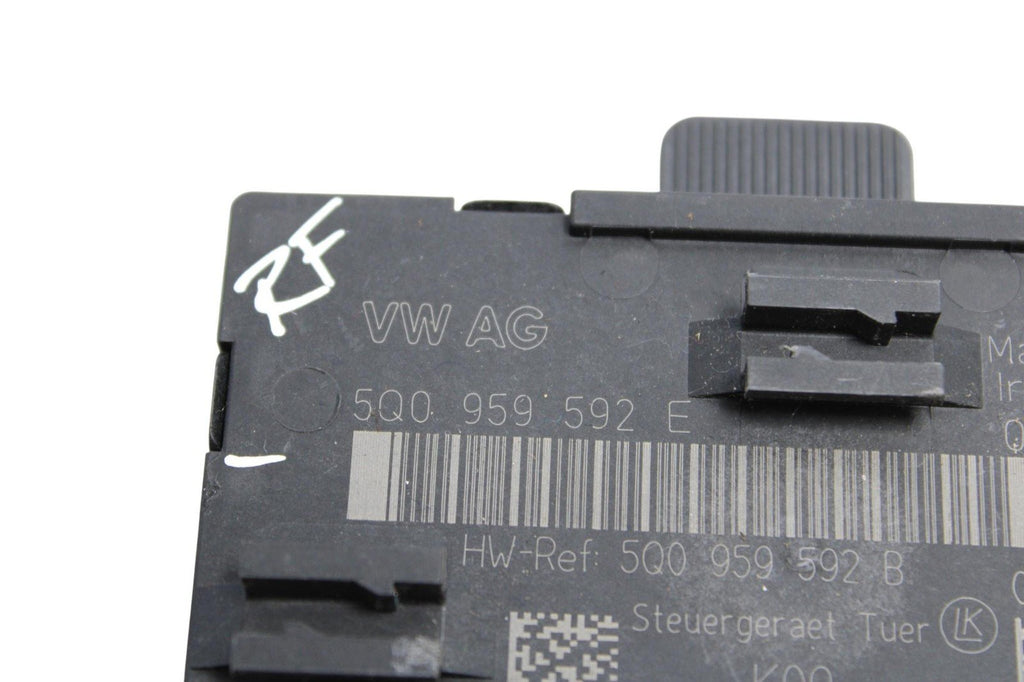 2015 - 2020 AUDI A3 S3 Right Front Door Control Module OEM 5Q0959592E