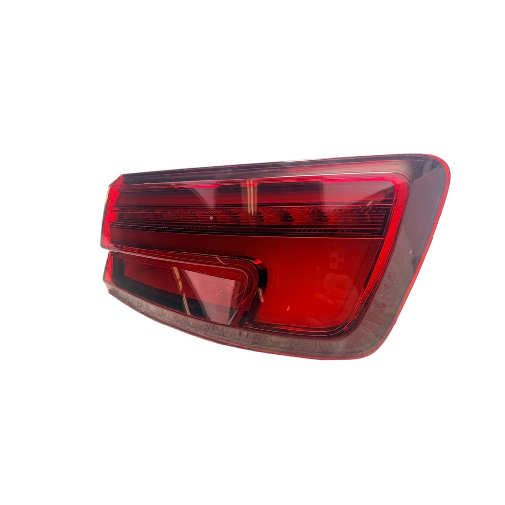 2017-2020 Audi S3 RS3 Tail Lamp RH Passenger Outer Quarter Mounted 8V5945092A