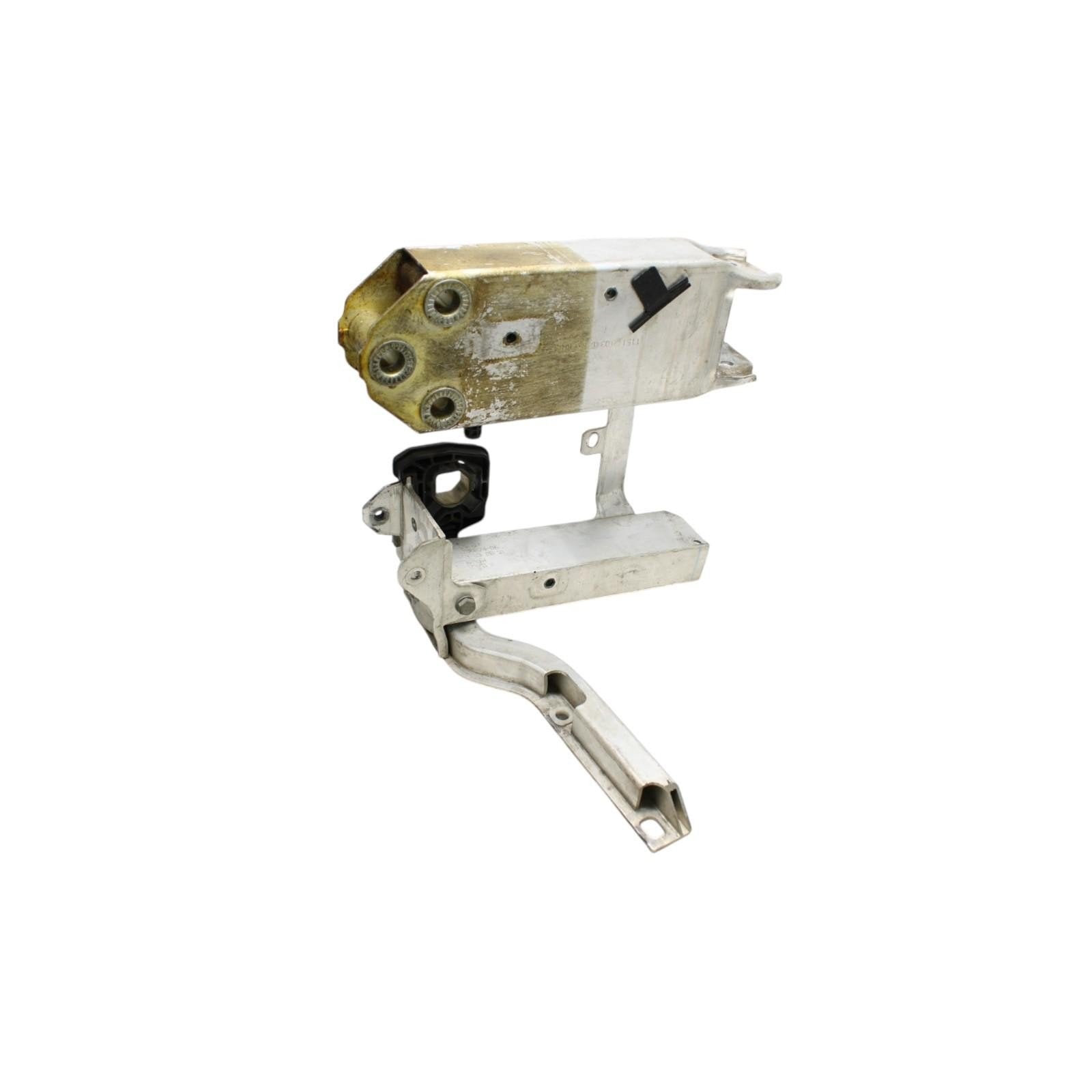 2011 - 2016 BMW 528i 535i 550i M5 Right Front Bumper Support Bracket Beam
