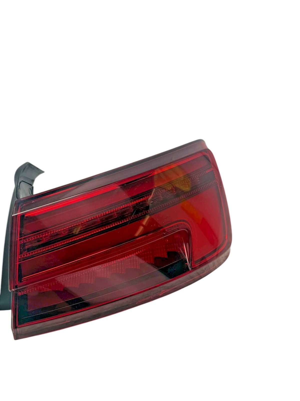 2017-2020 Audi A3 S3 RH Passenger Taillight Quarter Outer Dynamic 8V5945092A