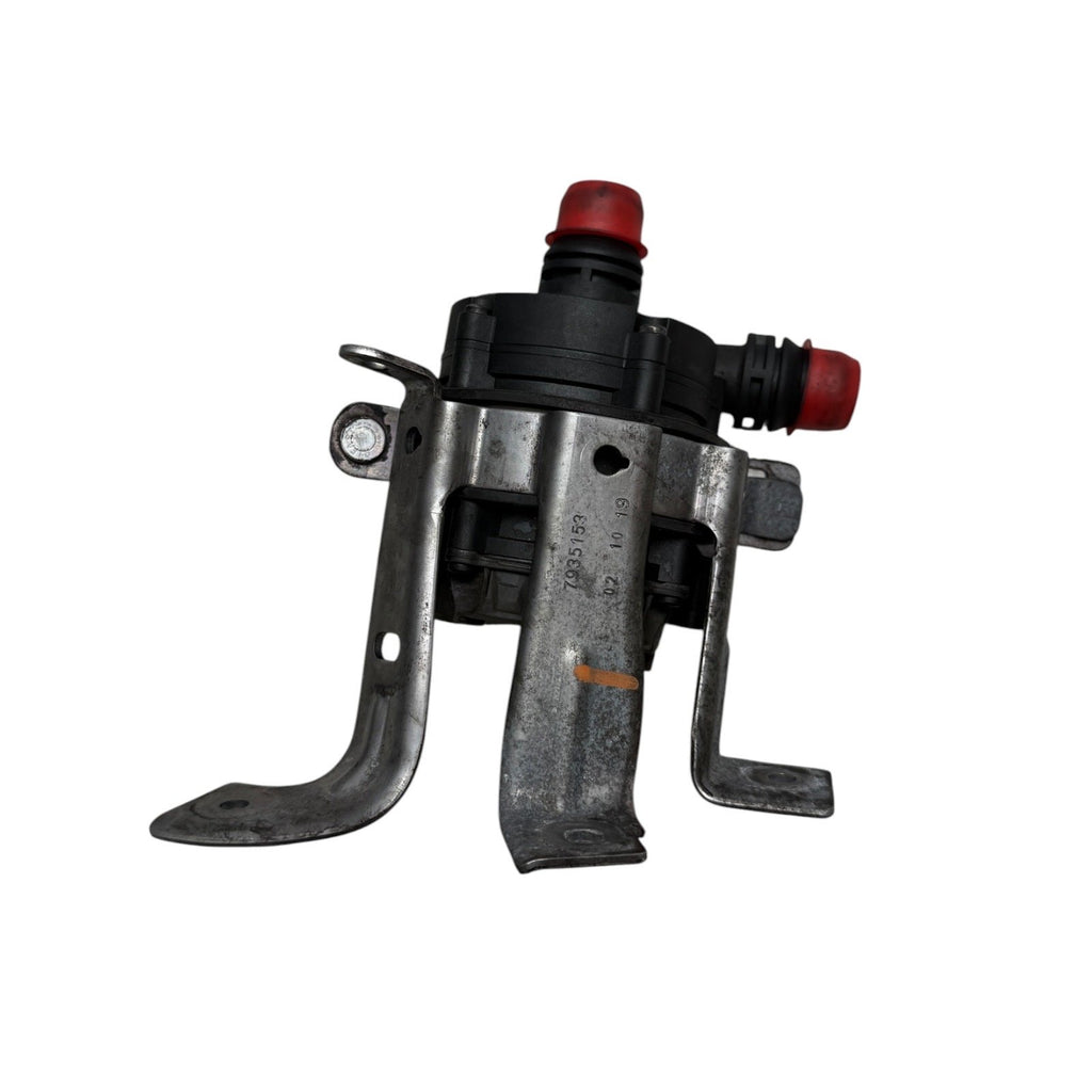 OEM BMW G01 G05 G20 G22 G26 Engine B46 B58 Auxiliary Electric Water Pump Cooling