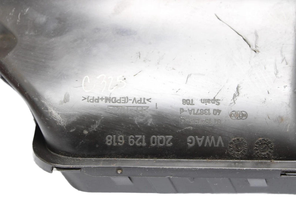2022 - 2024 MK8 VOLKSWAGEN GOLF R GTI INTAKE AIR DUCT OEM 2Q0129618
