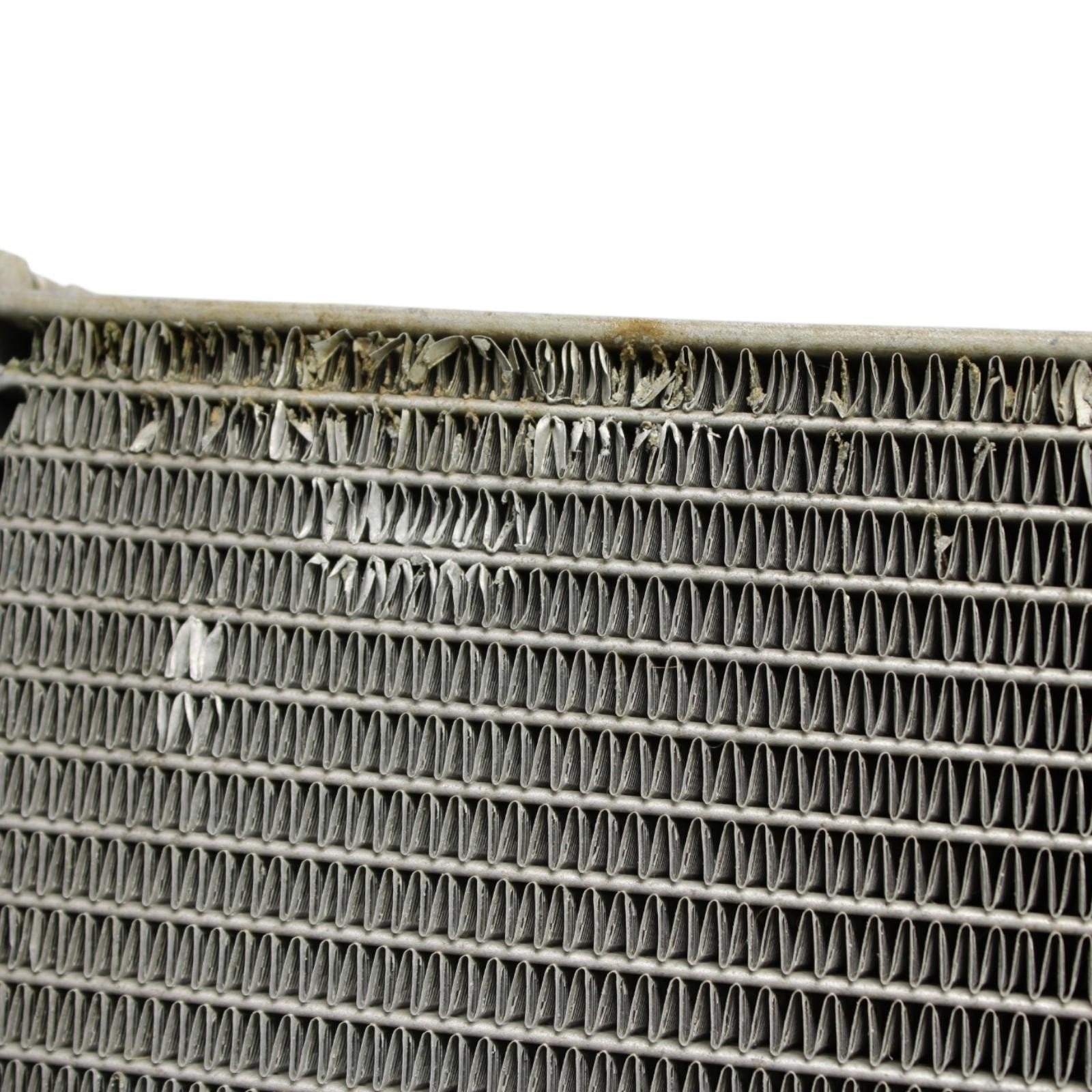 2011-2019 BMW 550i 650i Aluminum Main Engine Radiator 17117601831