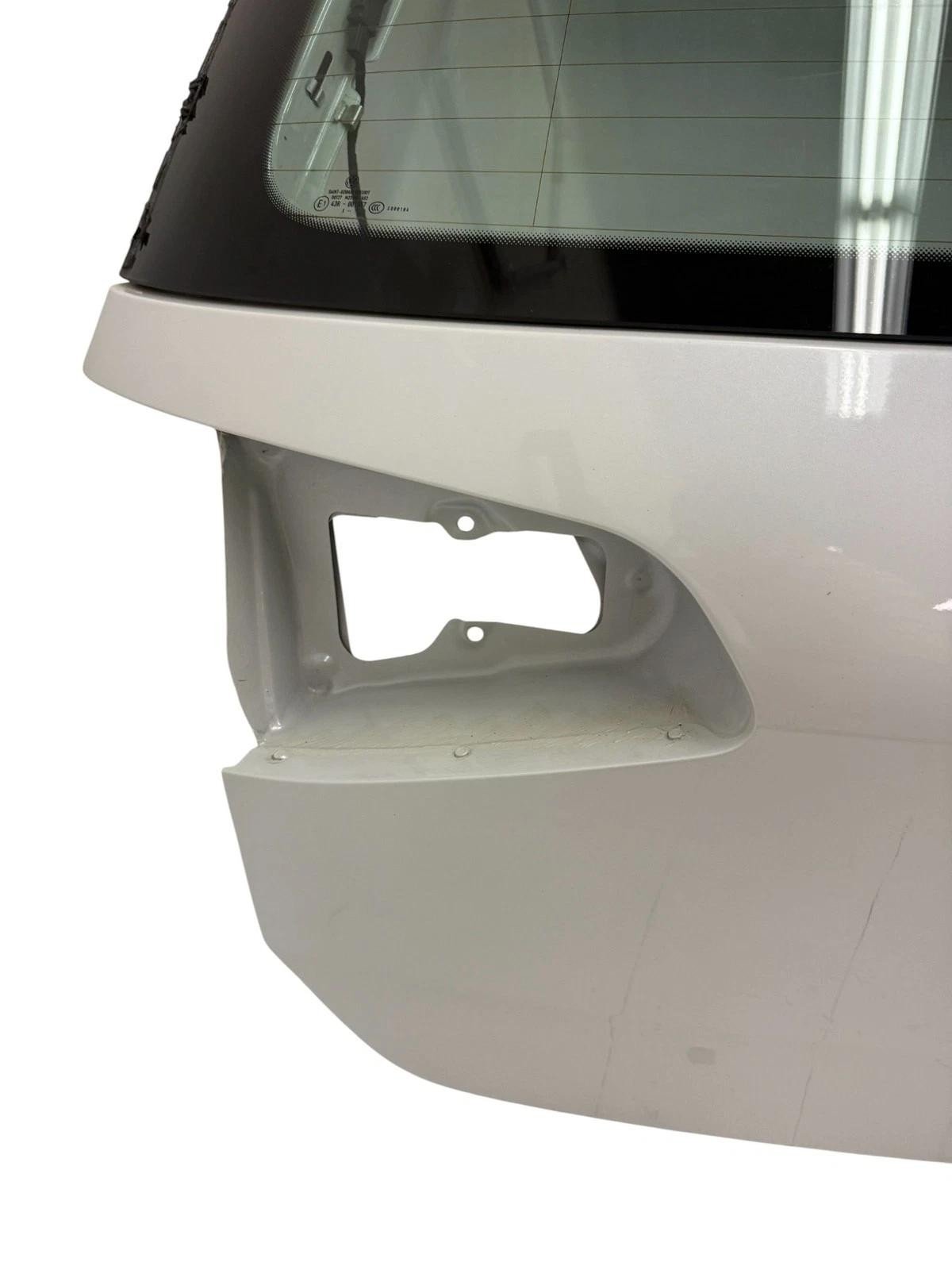 MK7 VW GTI GOLF R REAR HATCH TRUNK PURE WHITE GENUINE OEM 2015-2021 *SCRATCHED*