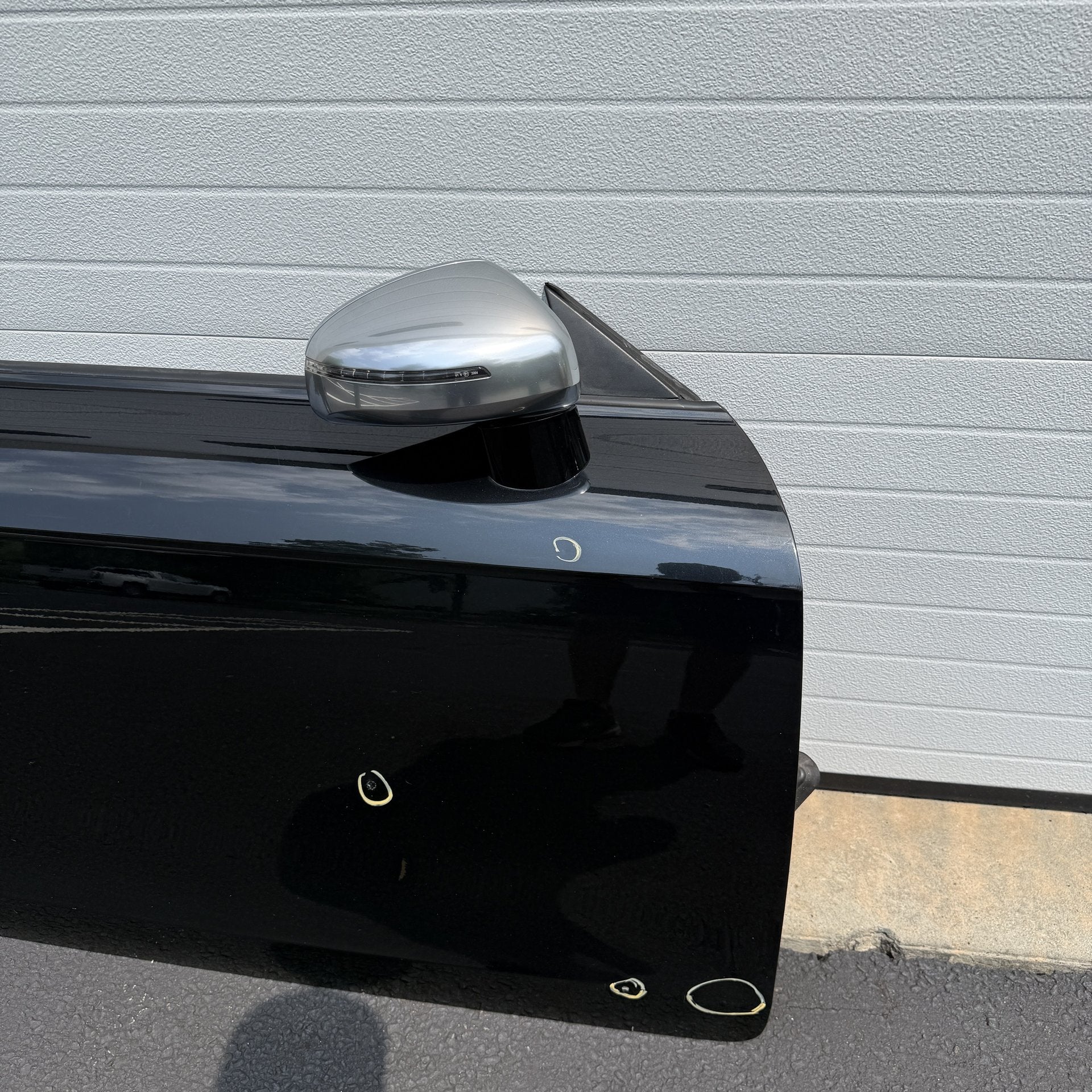 08-15 Audi 8J TT TTS Door Shell Right Passenger Side Black W Mirror 8J0831052A