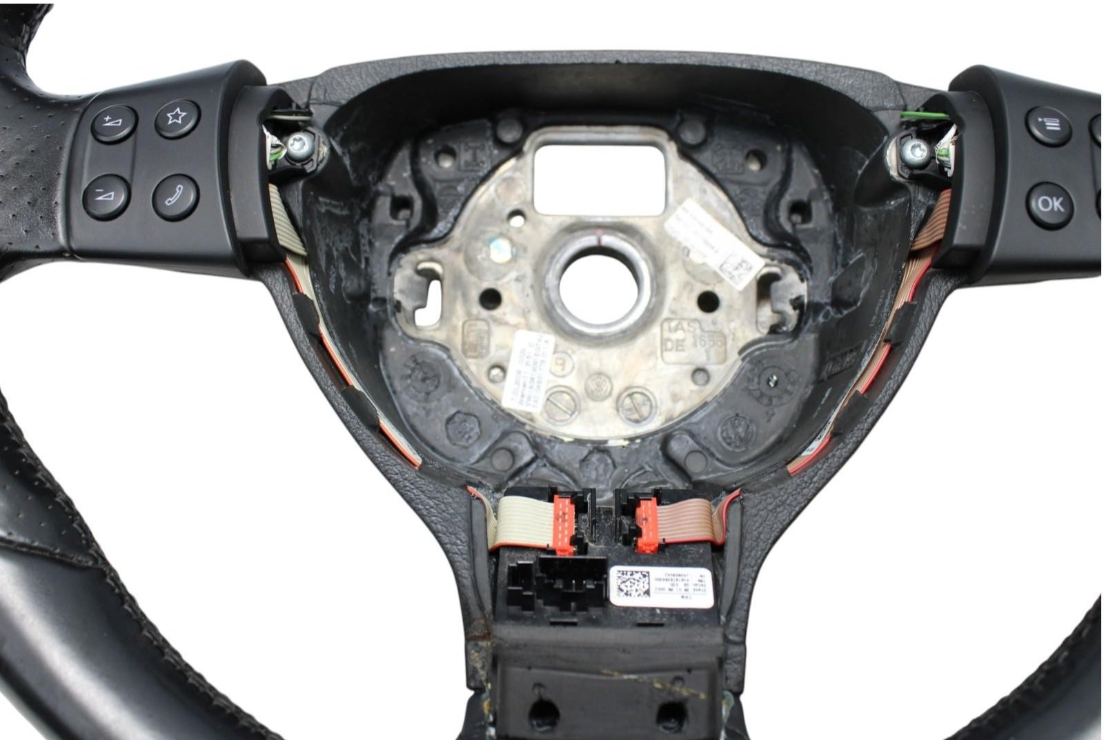 2008-2009 Volkswagen GTI R32 DSG Steering Wheel With Paddles (No R32 Badge)