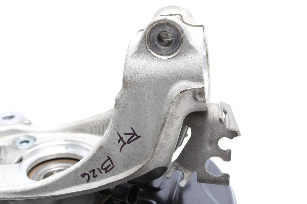 Front Steering Knuckle RH Passenger Aluminum 2015-2020 Audi S3 5Q0407258A