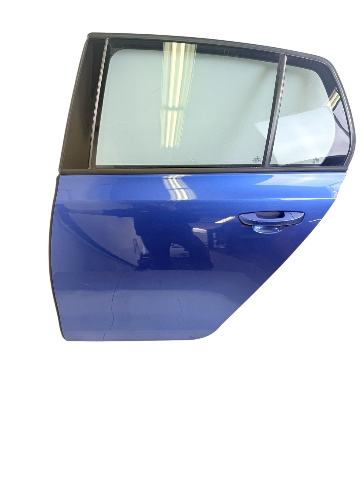 2010 - 2014 VOLKSWAGEN GOLF R GTI LEFT REAR DOOR ASSEMBLY BLUE METALLIC LR5Z
