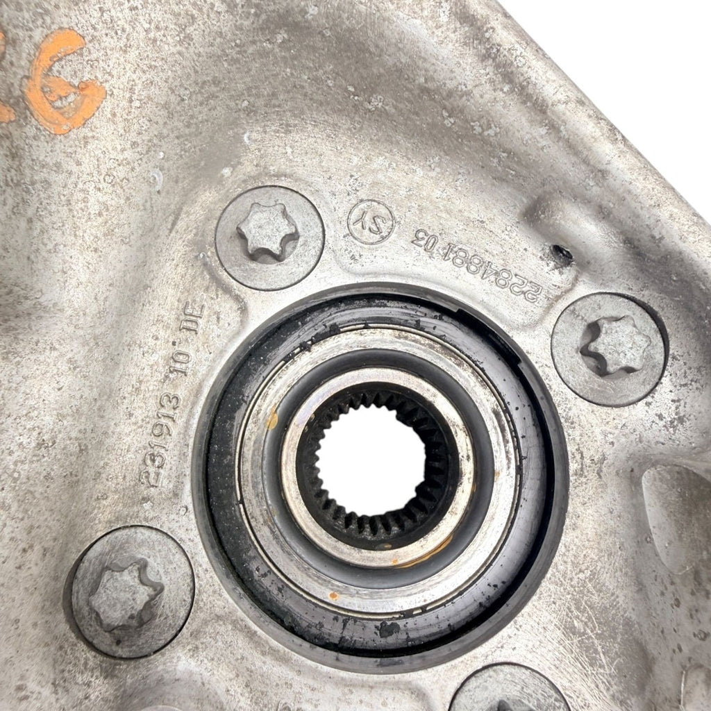 15-21 BMW F83 M4 M3 M2 Rear Left Driver Side Spindle Knuckle Hub 2284795 OEM