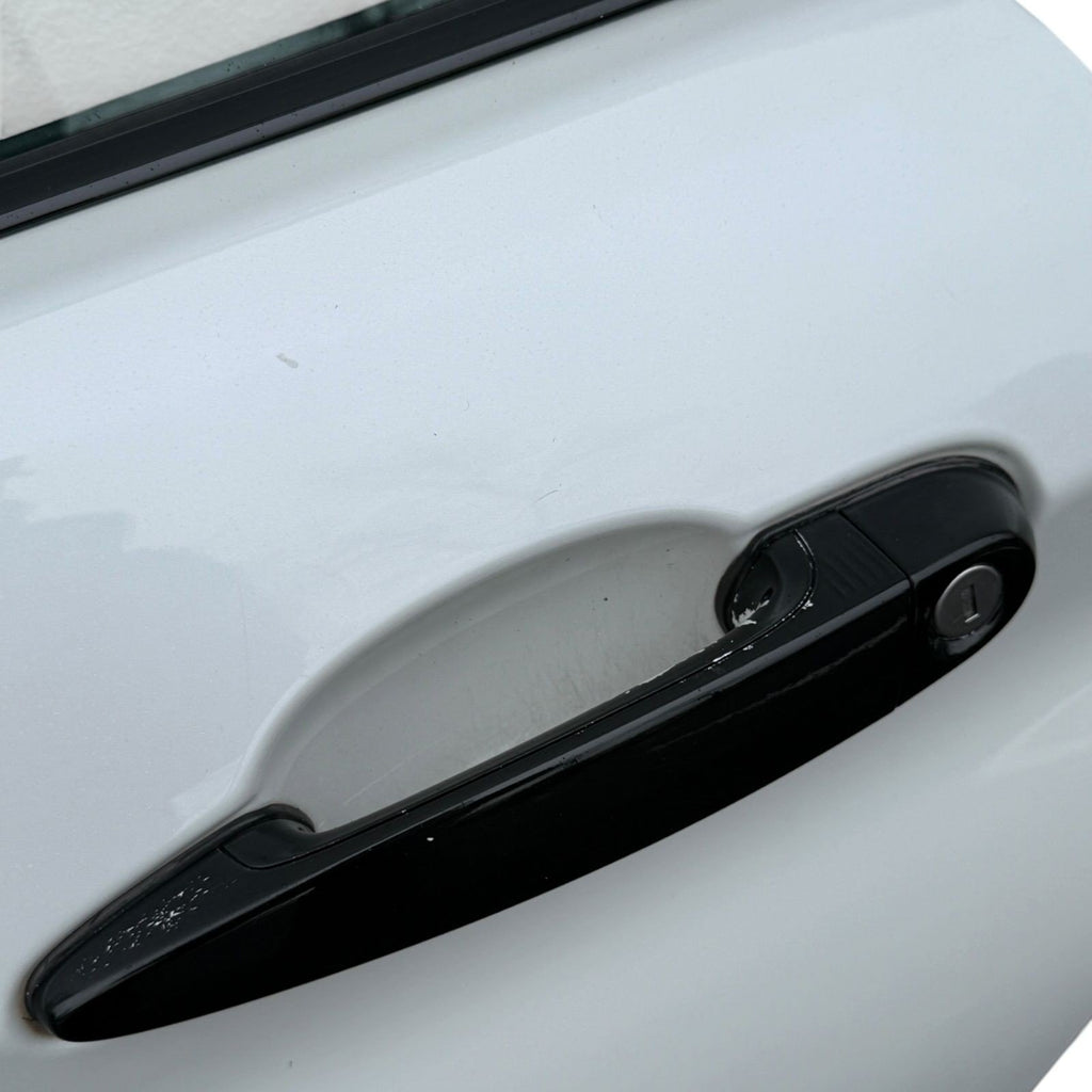 15-20 BMW F32 F82 M4 428 435 Front Left Driver Door Shell Panel White *see Pics*