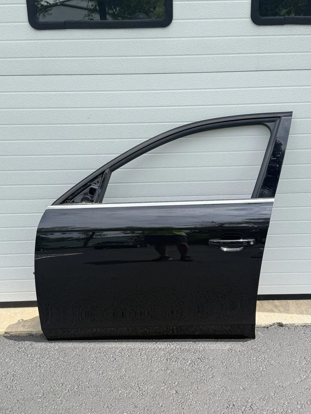 2012 - 2016 AUDI A4 S4 FRONT LEFT DRIVER SIDE DOOR SHELL SKIN OEM BLACK LZ9Y