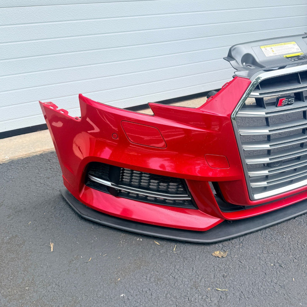 Front Bumper w Grille Tango Red LY3U 8V5807065AF 17-20 Audi S3 *Rock Chips