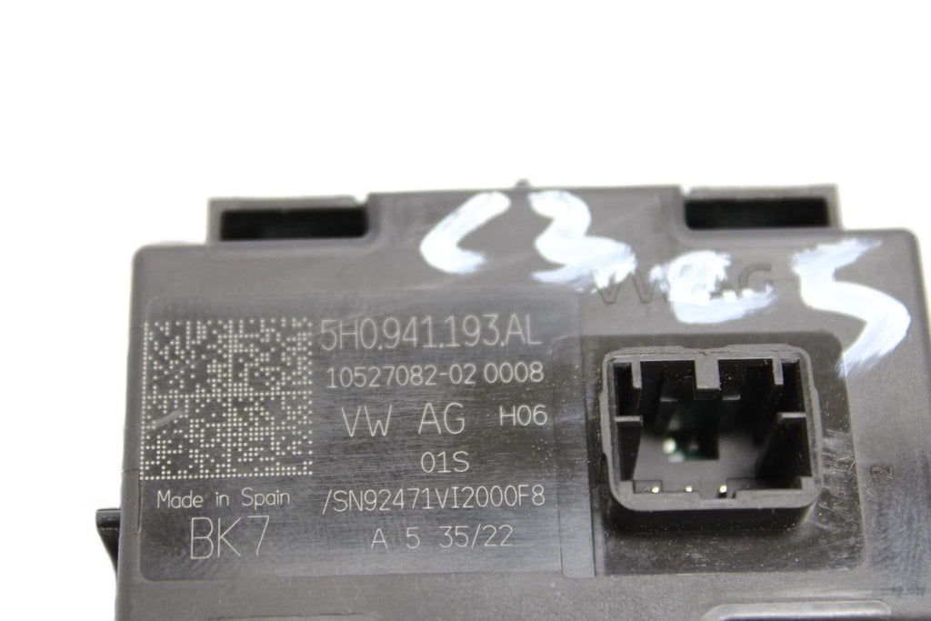 VW GOLF MK8 2022-2024 DASH MOUNTED HEADLIGHT SWITCH ASSEMBLY 5H0941193AL OEM