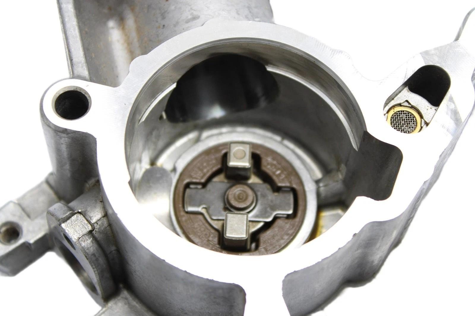 2022 - 2024 VOLKSWAGEN GOLF R MK8 8Y S3 OEM 2.0L ENGINE VACUUM PUMP
