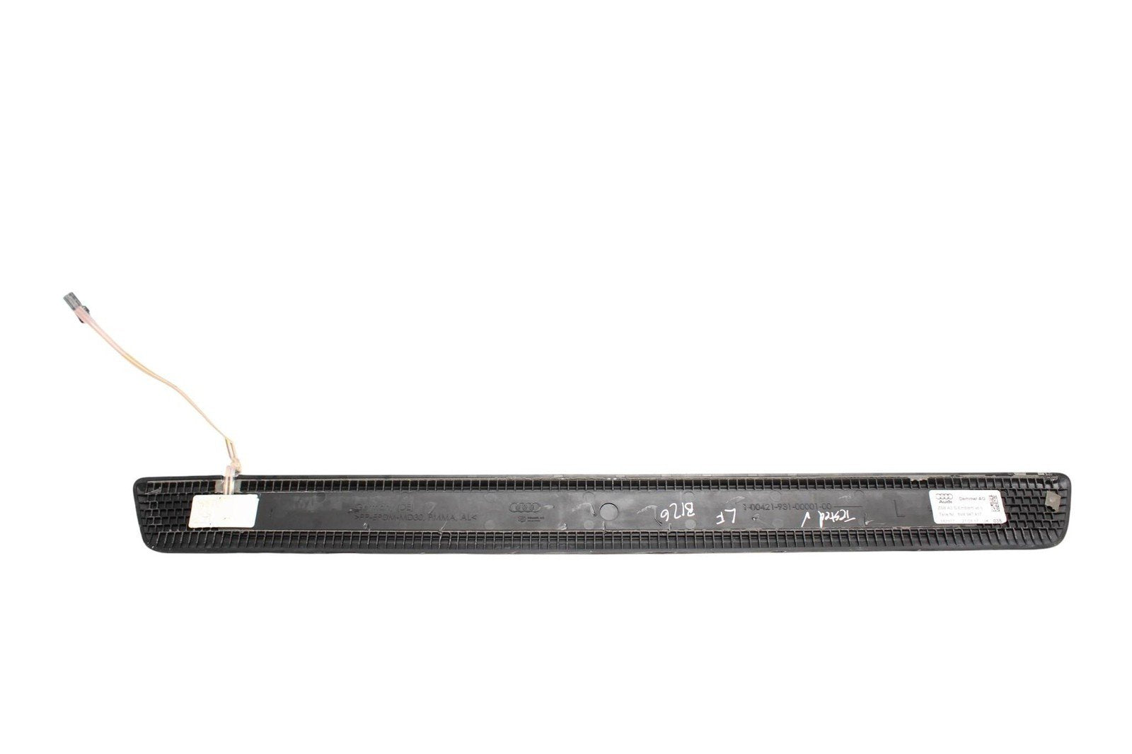 2015-2020 AUDI A3 S3 FRONT LEFT DRIVER SIDE DOOR SILL SCUFF PLATE PANEL OEM