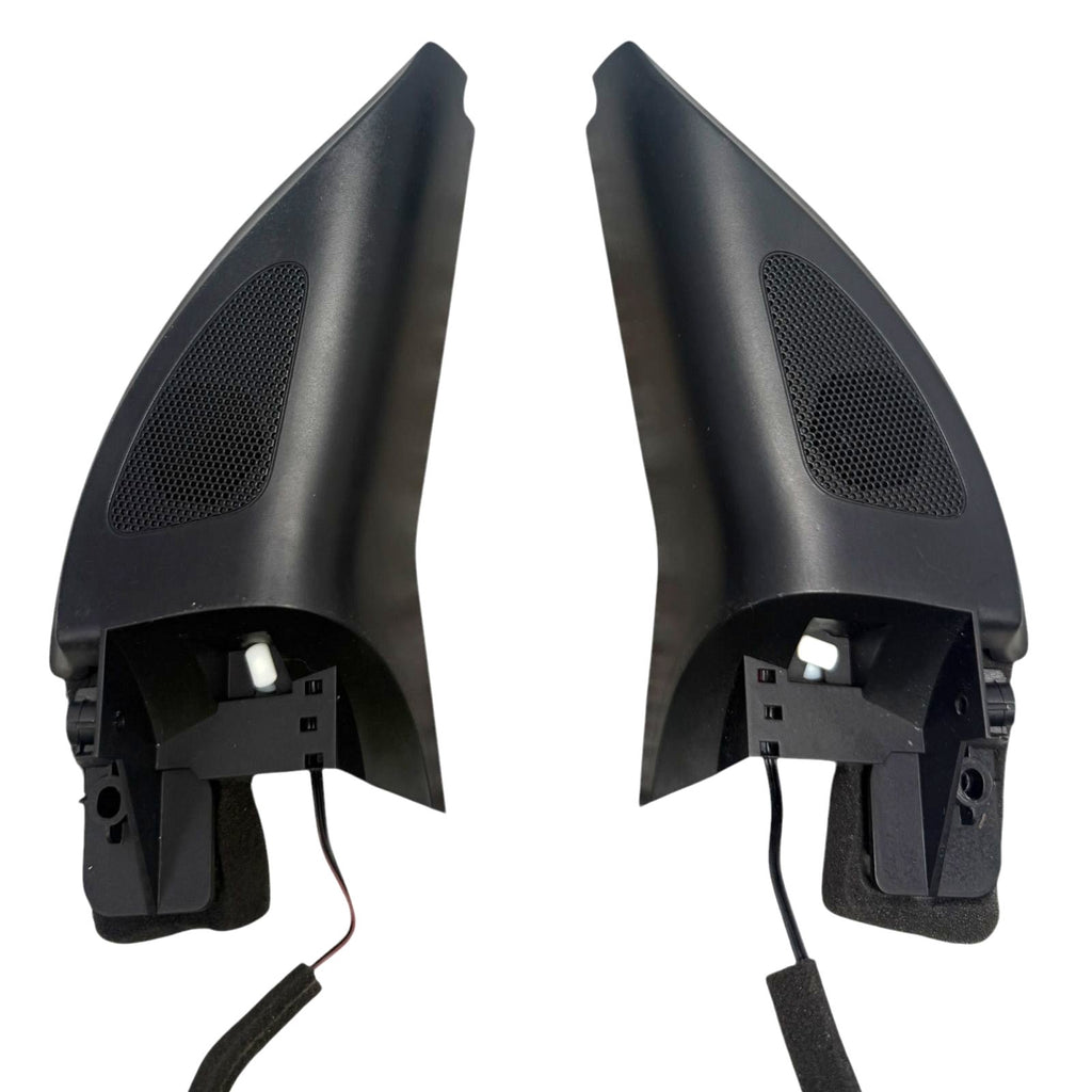 2008 Volkswagen R32 Front Left And Right Door Tweeter Speakers Set OEM