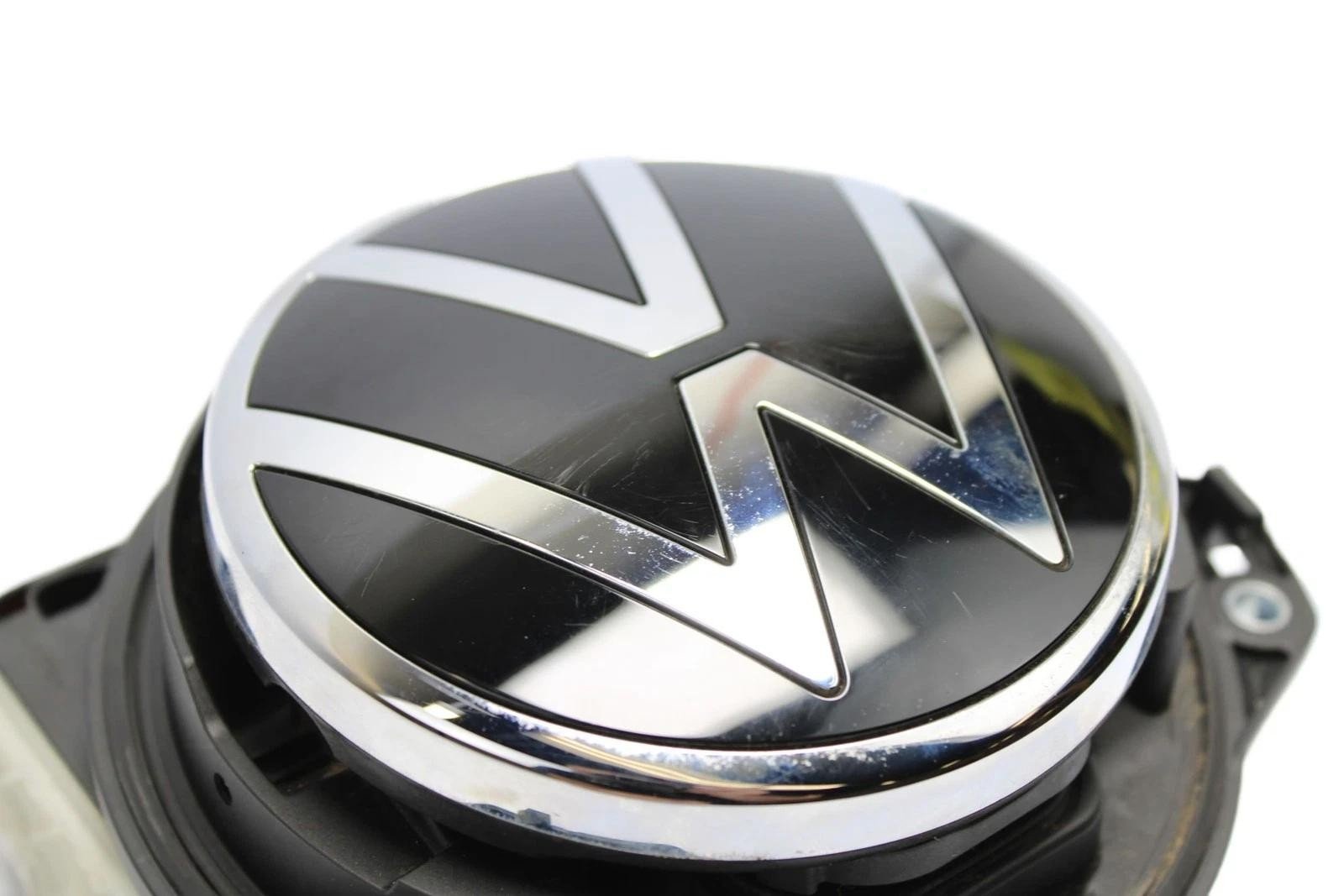 2022 - 2024 VOLKSWAGEN GOLF R GTI TRUNK LID TAIL GATE HATCH HANDLE EMBLEM CAMERA
