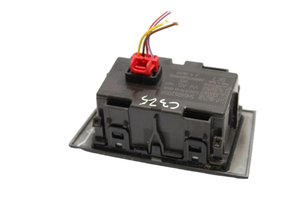 2022 - 2024 VOLKSWAGEN GOLF WARNING HAZARD LIGHT ASSIT CONTROL SWITCH 5H0925200R