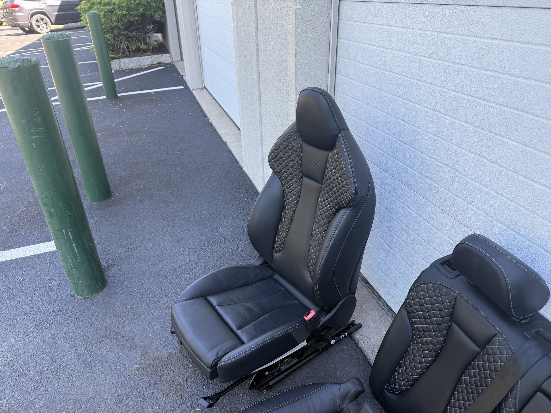 2017-2020 Audi S3 Front & Rear Seats - Airbag Deployed
