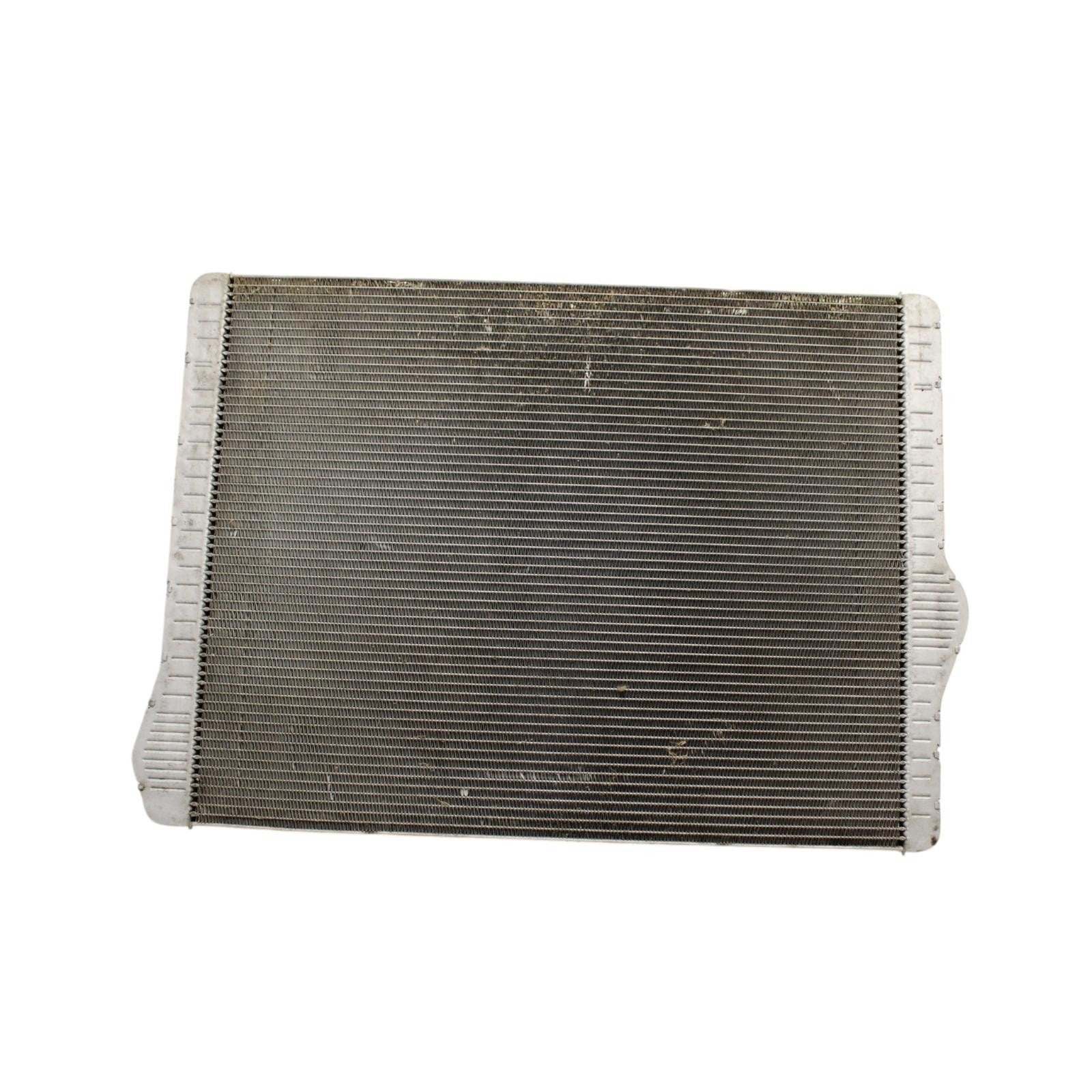 2011-2019 BMW 550i 650i Aluminum Main Engine Radiator 17117601831