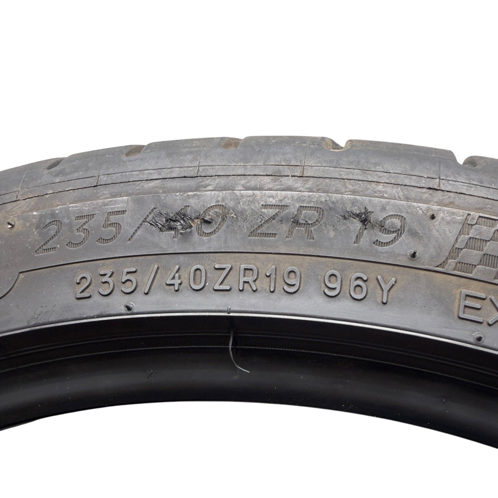 Michelin Pilot Sport All Season 4 235/40ZR19 96Y Used 9/32nds