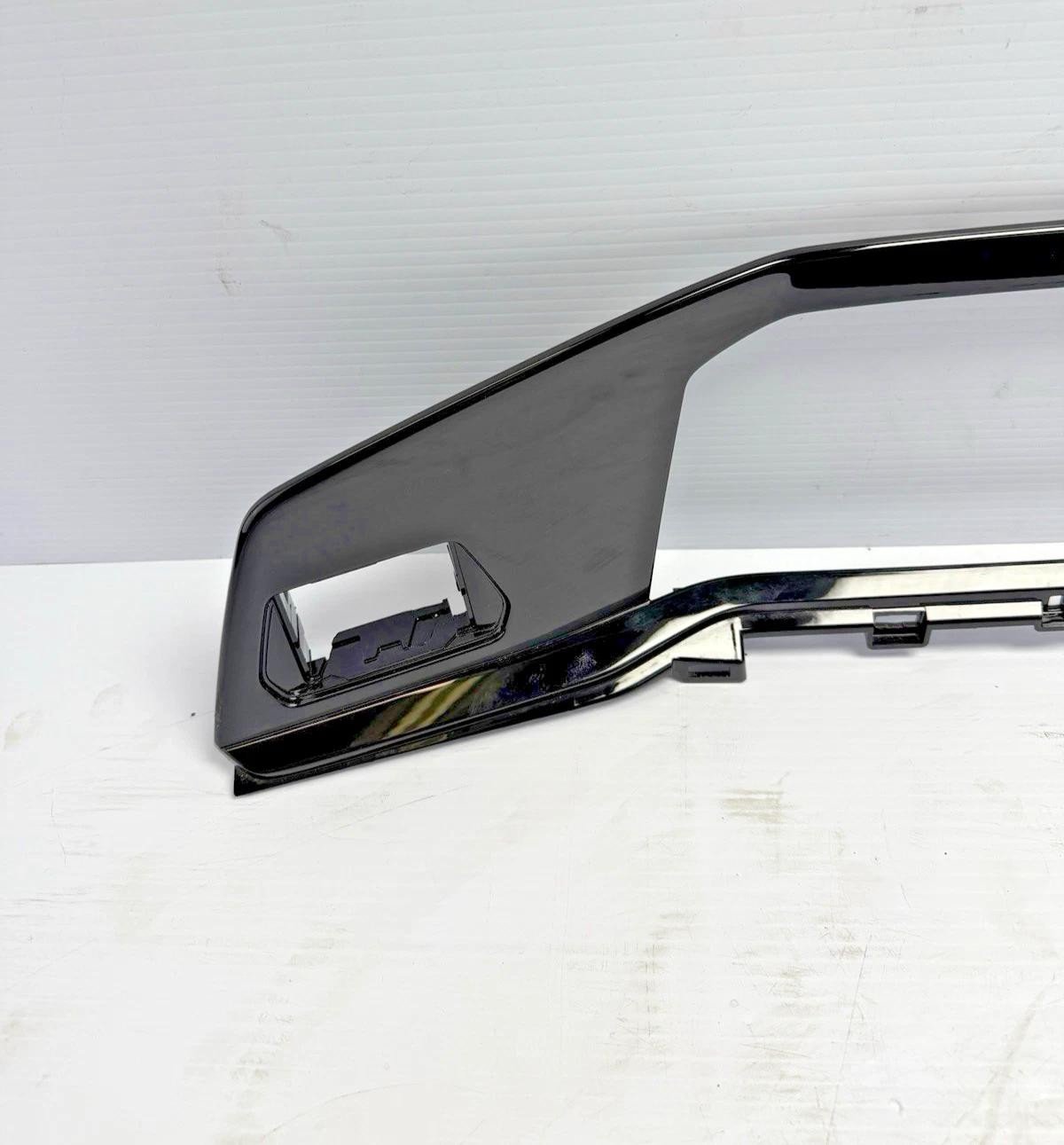 VOLKSWAGEN MK8 GOLF R FULL DASHBOARD GLOSS BLACK TRIM OEM 2022-2024 *see pics*
