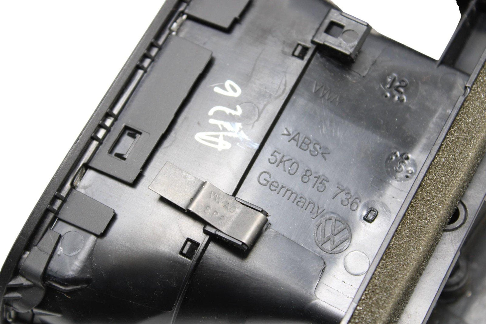 OEM 11-17 Volkswagen Golf Jetta Center Dash AC Air Vent Hazard Light Lamp Switch