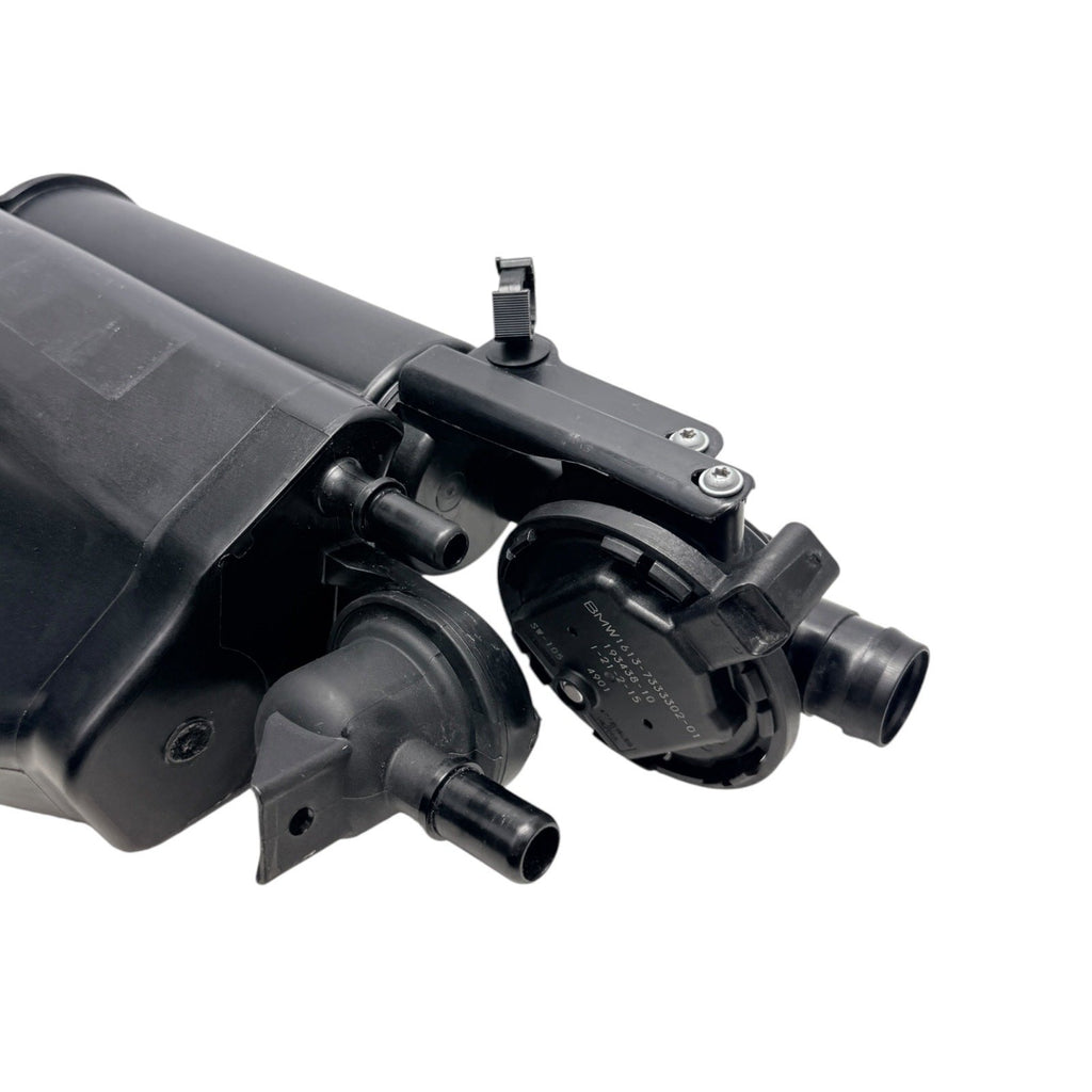 2015 - 2020 BMW M4 F82 OEM 3.0L FUEL EVAPORATOR VAPOR CHARCOAL CANISTER