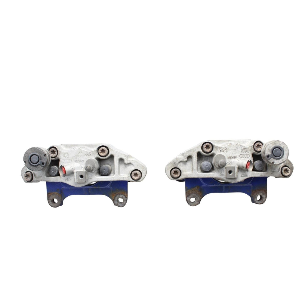 2005-2009 Volkswagen Mk5 R32 Front Caliper & Carrier Pair Blue OEM