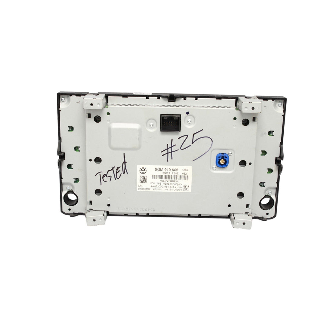 2015-2017 Volkswagen GTI Dash Radio Display Unit 5GM919605 *scratches