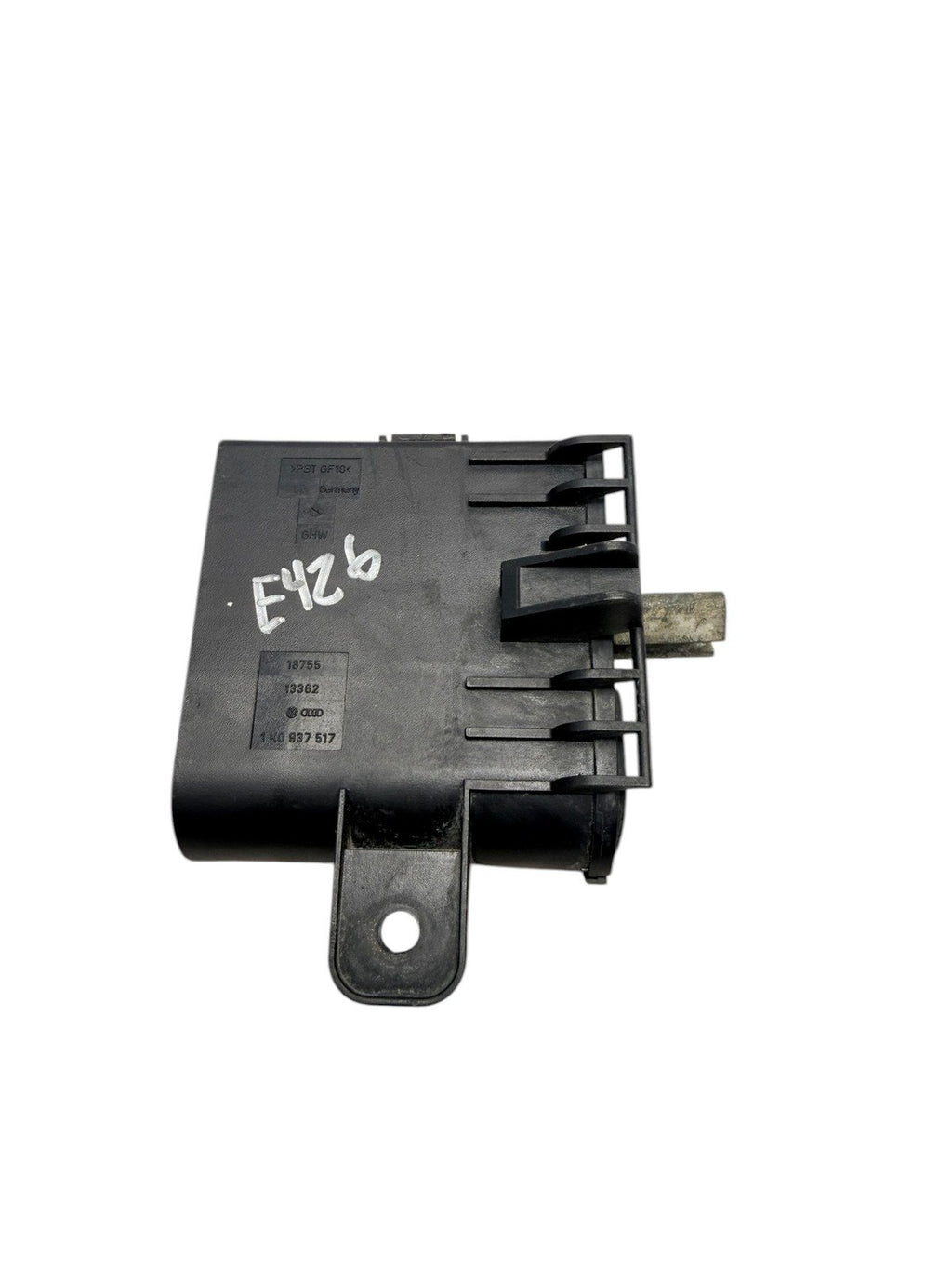 Volkswagen/Audi Power Distribution Junction Box/Jump Lead 1K0937517 OEM