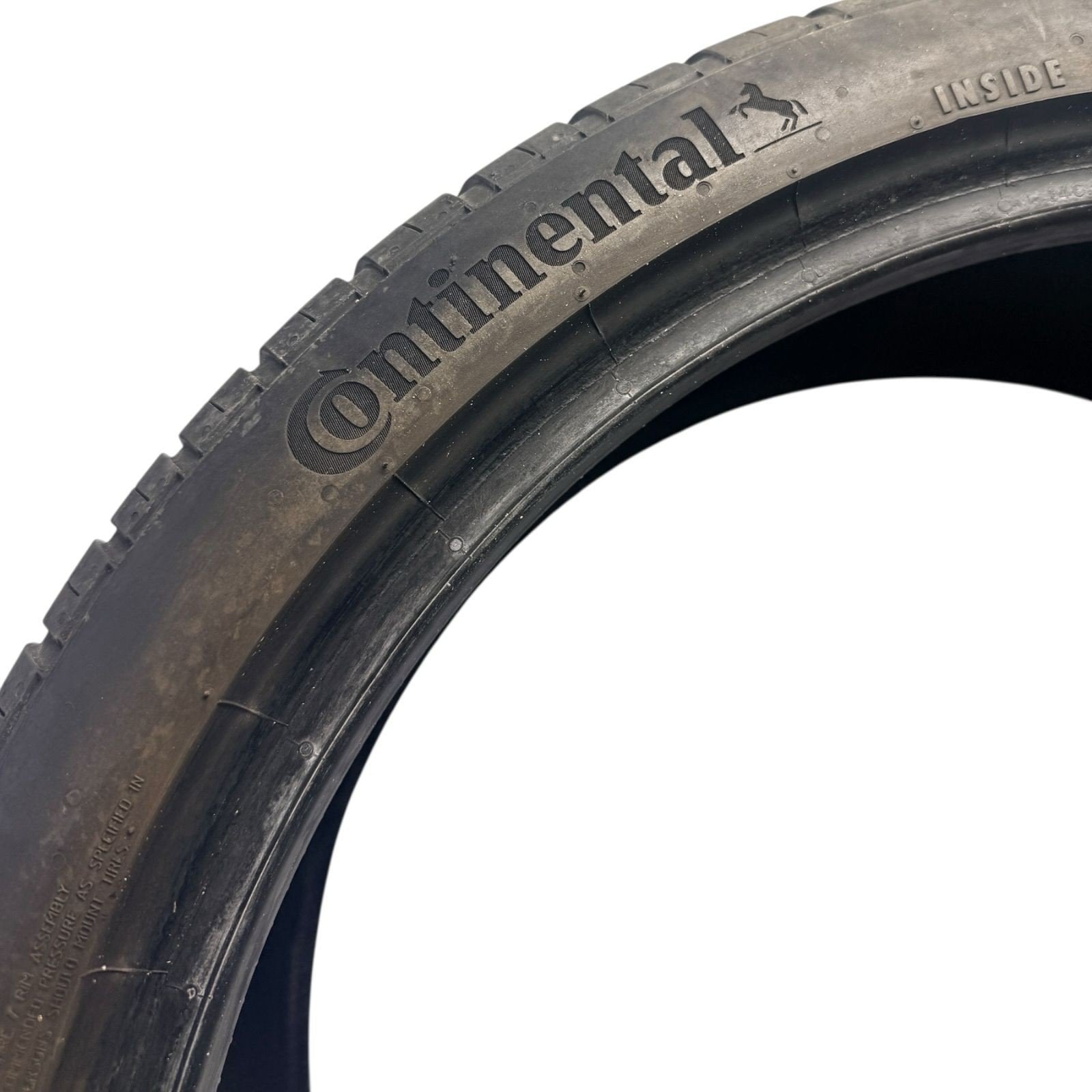 Used 235/35ZR19 Continental ExtremeContact DWS06 91Y 6/32
