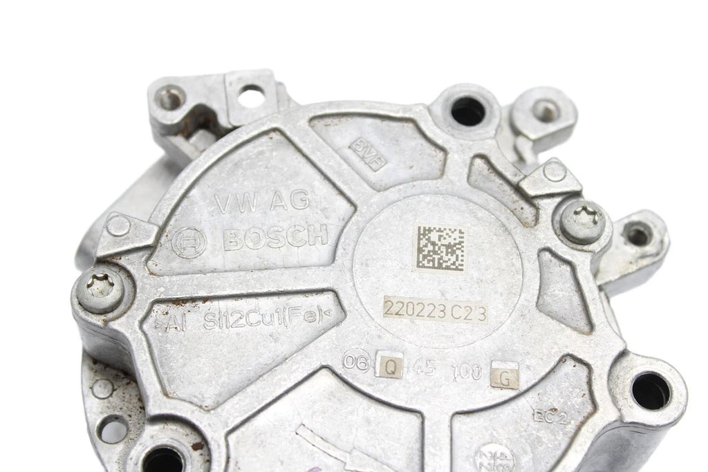 2022 - 2024 VOLKSWAGEN GOLF R MK8 8Y S3 OEM 2.0L ENGINE VACUUM PUMP