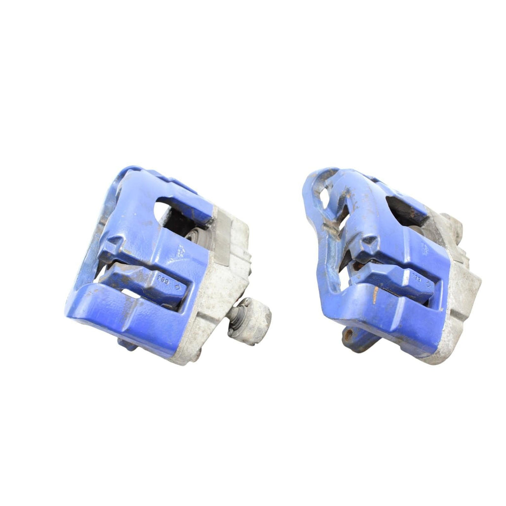 2005-2009 Volkswagen Mk5 R32 Front Caliper & Carrier Pair Blue OEM