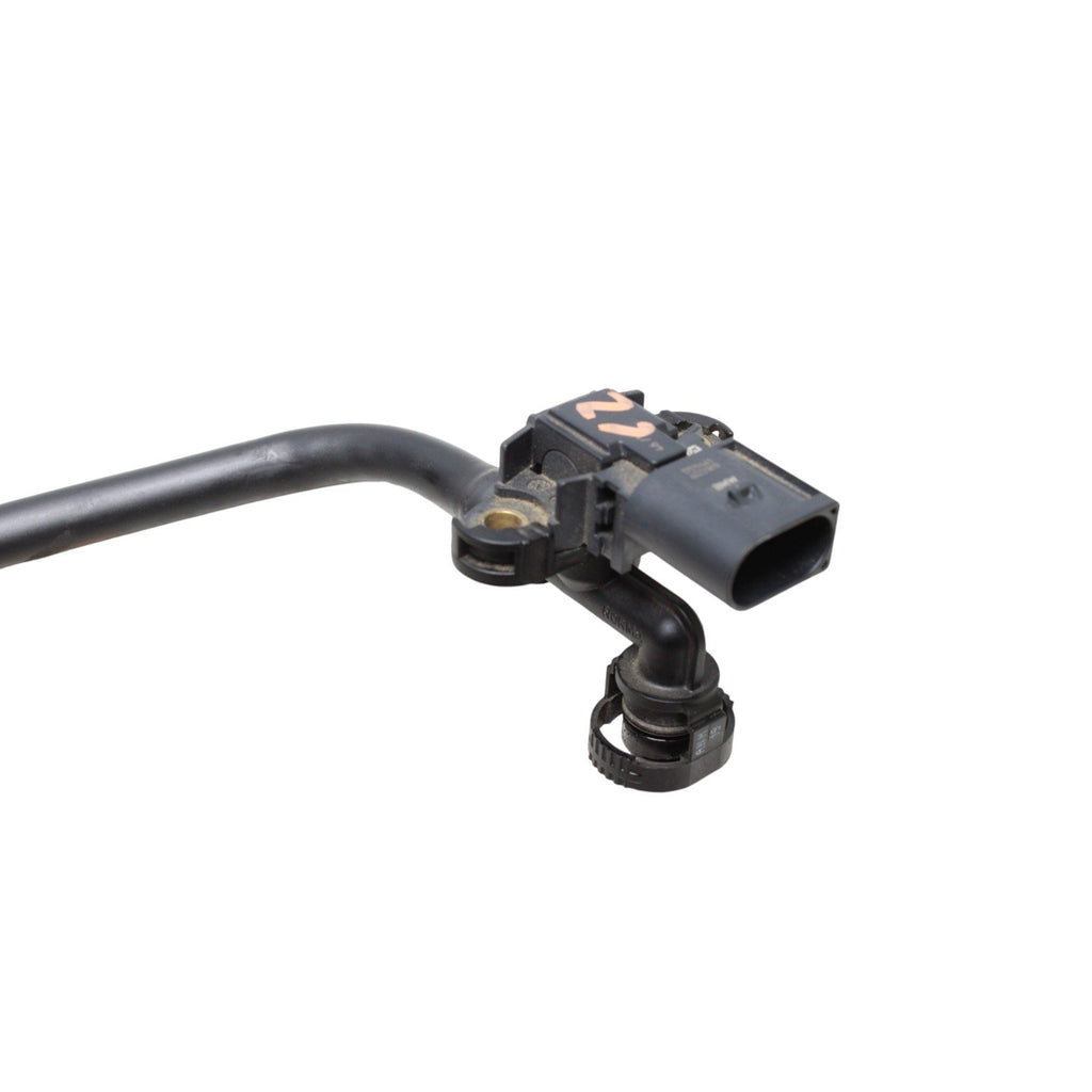 BMW M440i M340i G20 G22 G23 G26 Engine Fuel Vent Line Assembly 2020-2026 OEM