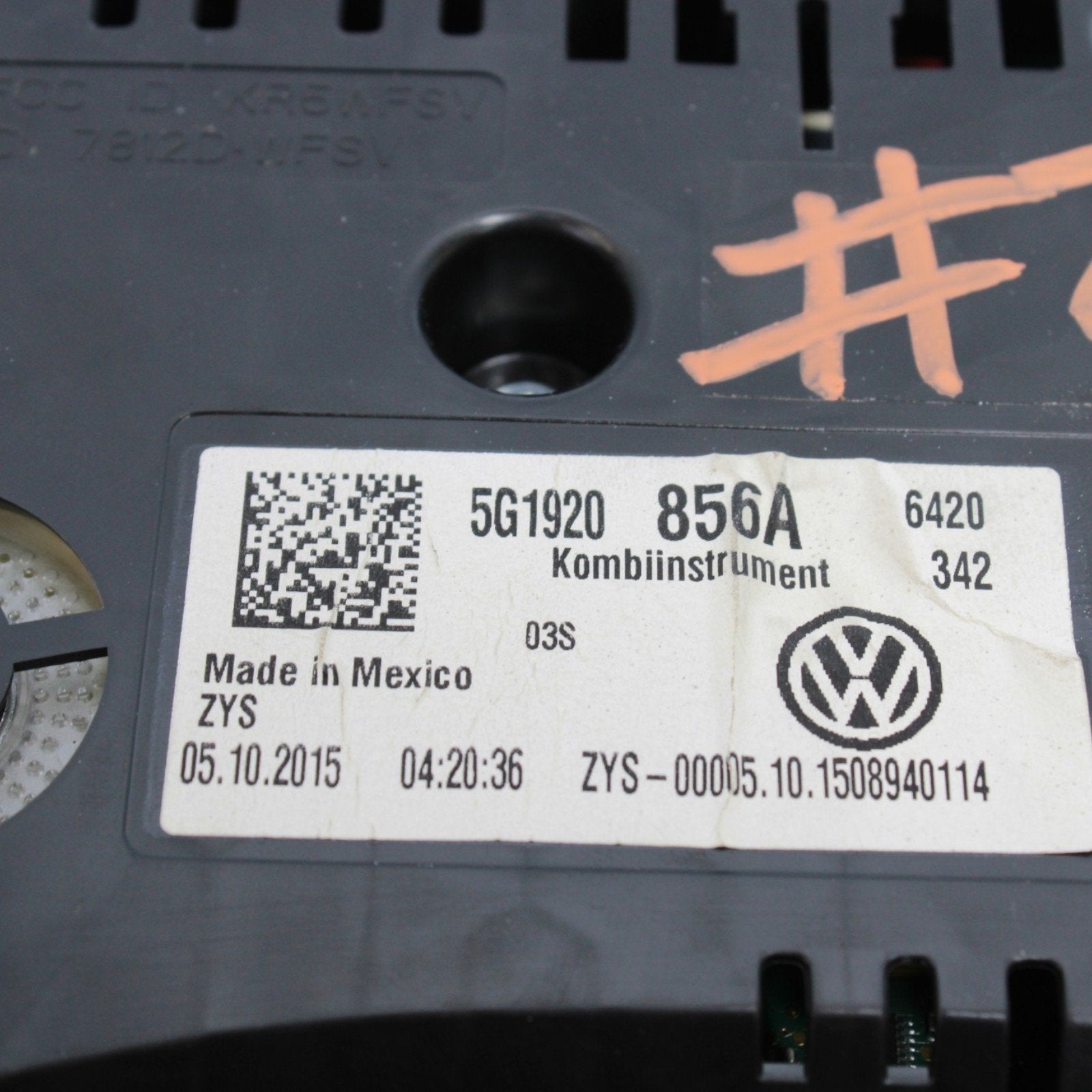 2015-2017 Volkswagen Golf GTI Speedometer Gauge Cluster 5G1920856A *scratches