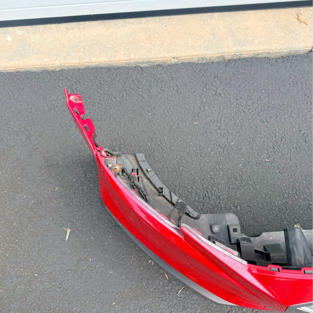 Front Bumper w Grille Tango Red LY3U 8V5807065AF 17-20 Audi S3 *Rock Chips