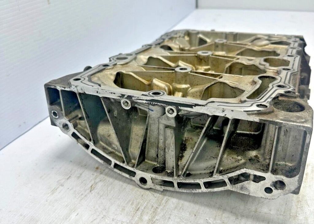 2015 - 2018 VW GTI 2.0T UPPER ENGINE OIL SUMP PAN 06K103603 *broken tab see pics