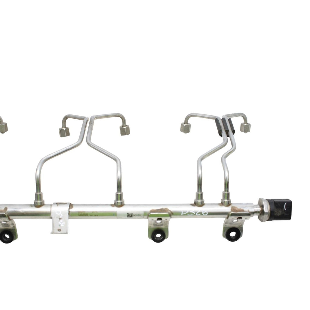 15-20 OEM BMW F82 F83 M3 M4 S55 Engine High Pressure Fuel Injector Line