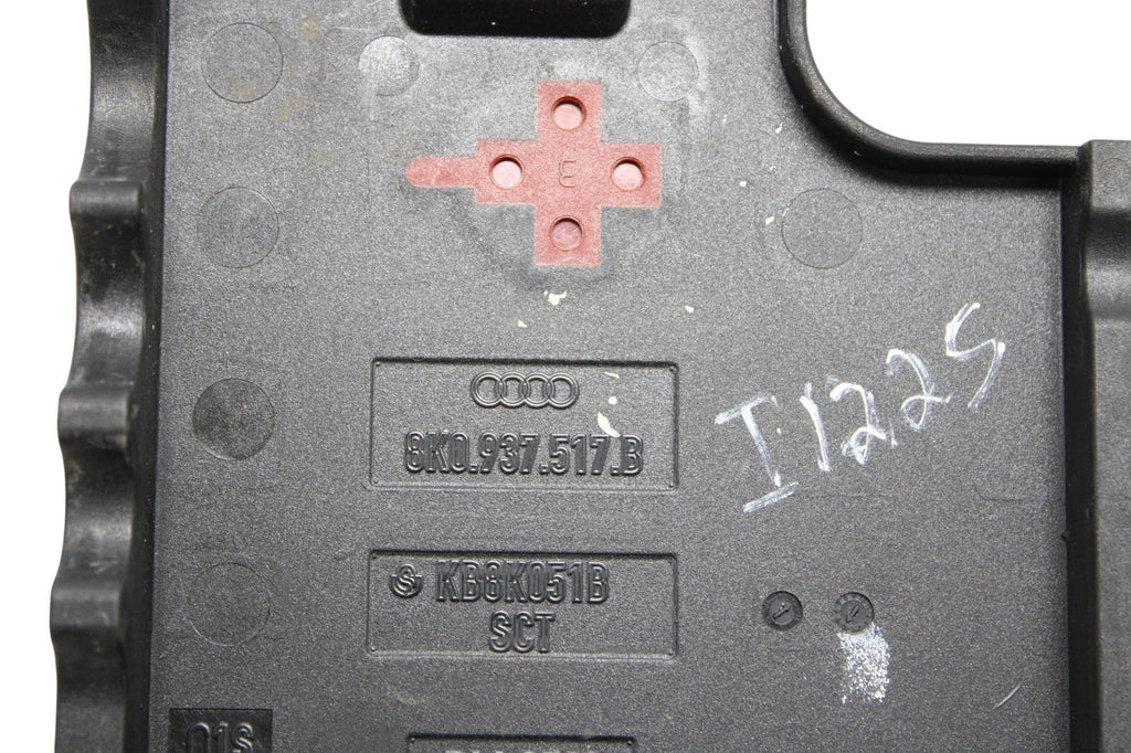 2013-2016 AUDI A4 S4 - BATTERY JUNCTION BOX 8K0937517B