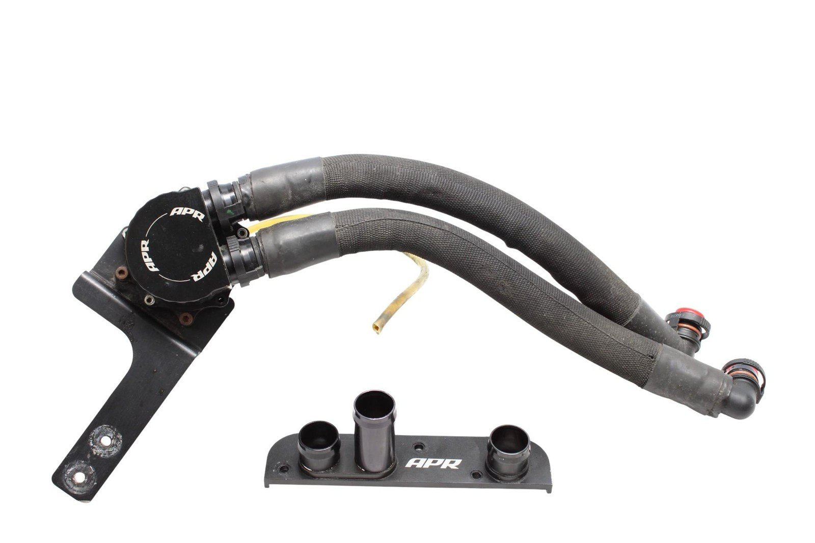 APR Catch Can Kit For VW MK6 Golf R 2012 - 2013