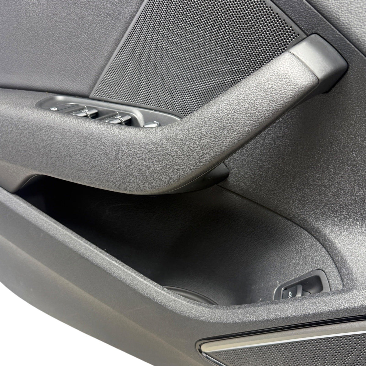 2015-2020 Audi A3 S3 Left Front Driver Door Trim Panel W/ Lighting Package & B&O