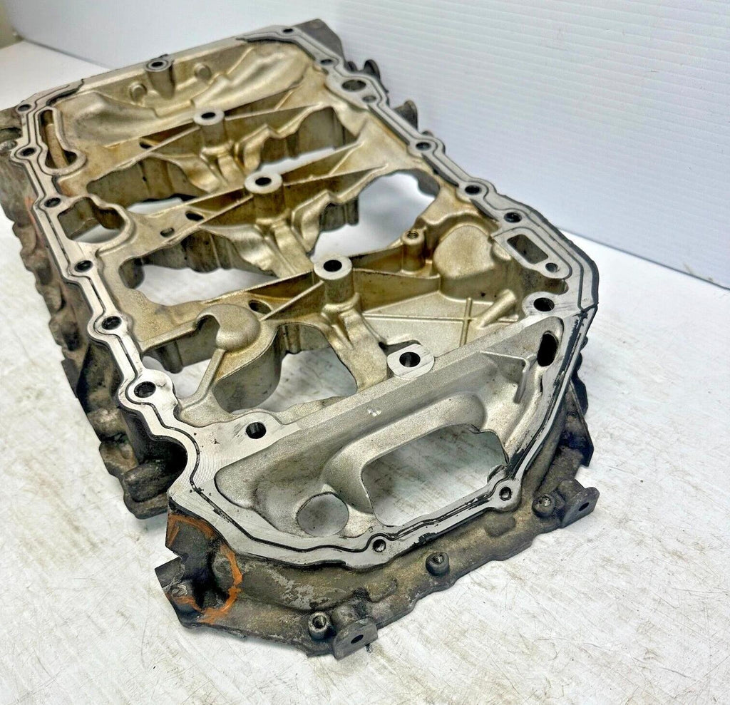 2015 - 2018 VW GTI 2.0T UPPER ENGINE OIL SUMP PAN 06K103603 *broken tab see pics