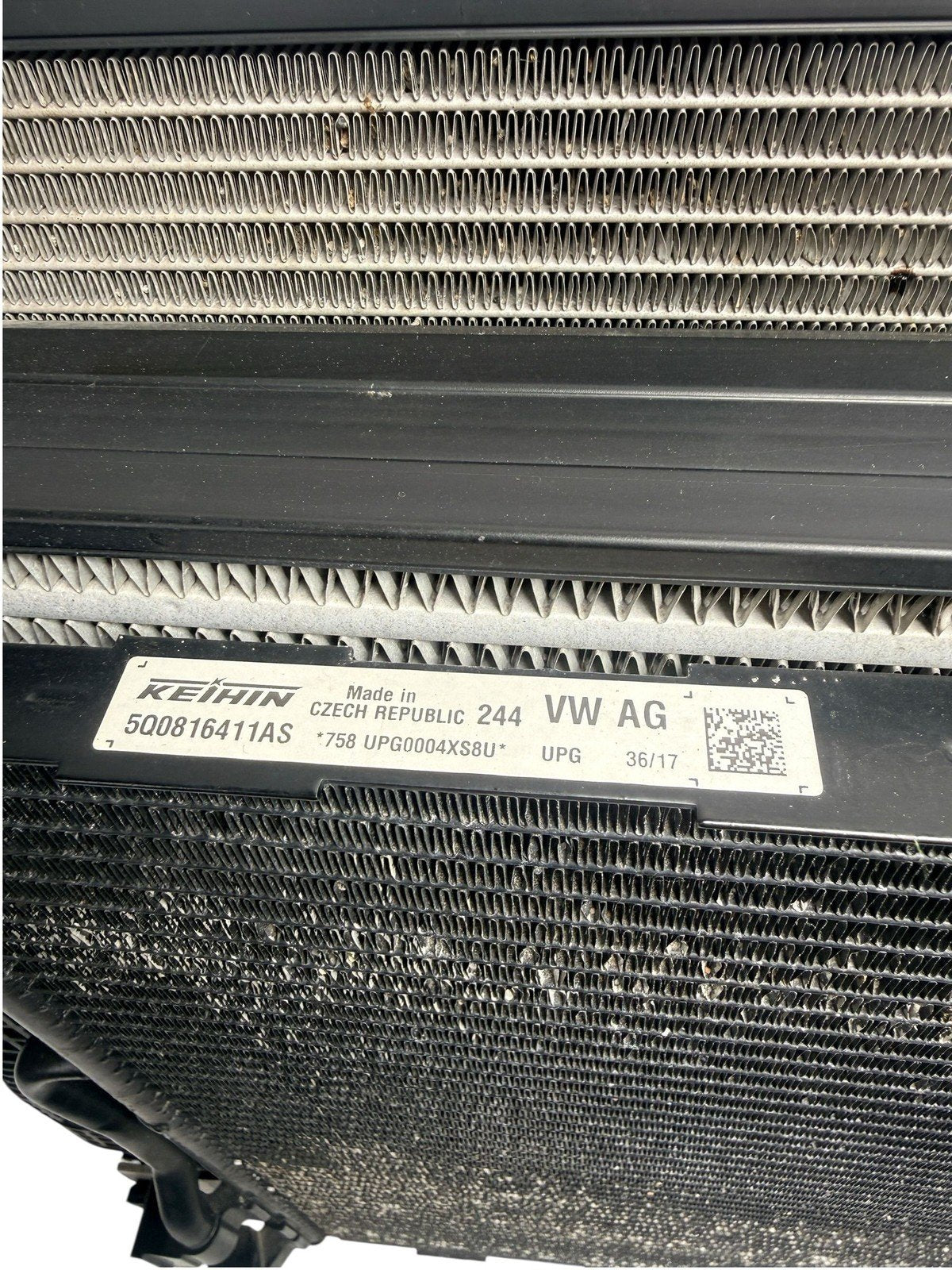 2015-2020 Audi S3 VW Golf R Radiator Cooling Fan Shroud Assembly Complete