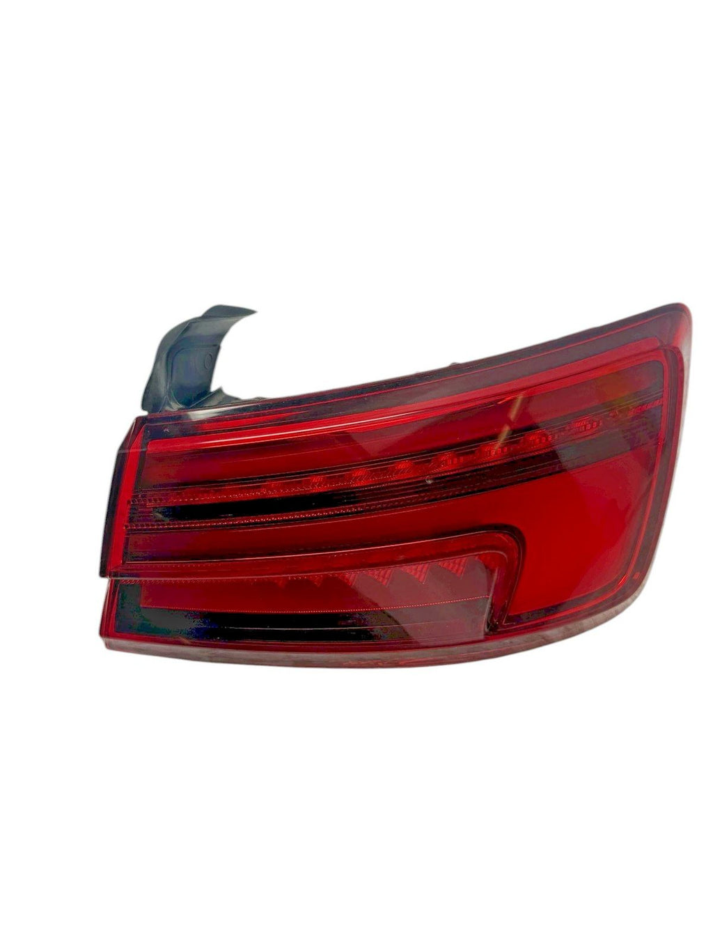 2017-2020 Audi A3 S3 RH Passenger Taillight Quarter Outer Dynamic 8V5945092A