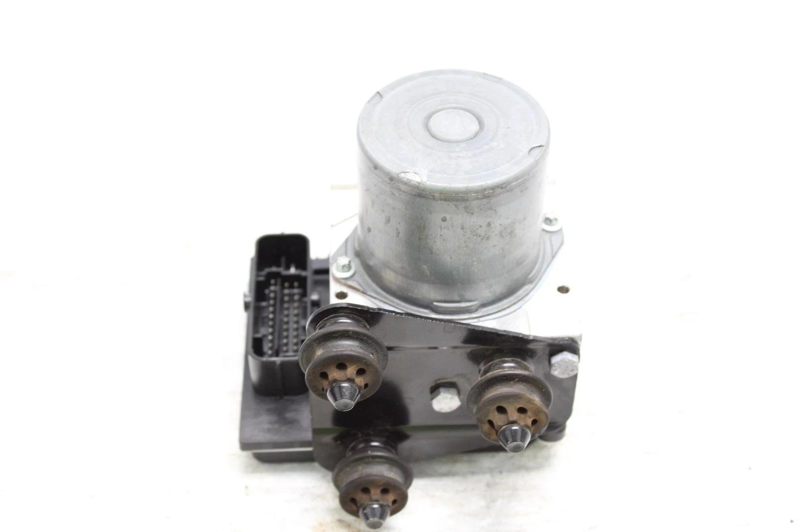 2013 Audi A4 A5 S4 S5 ABS Anti Lock Brake Module 8K0907379 OEM