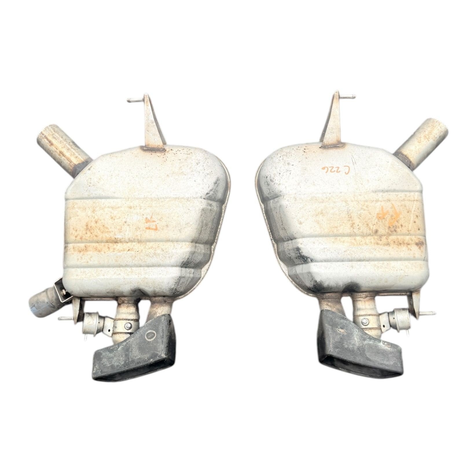 BMW 650I 550 F12 F10 OEM 11-16 SET REAR BACK LEFT & RIGHT SIDE EXHAUST MUFFLER