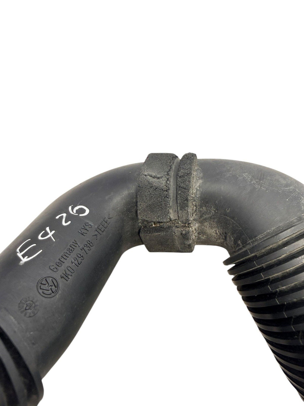 2008 VW R32 VR6 3.2L CBRA Engine Air Intake Connector Hose Duct Pipe OEM