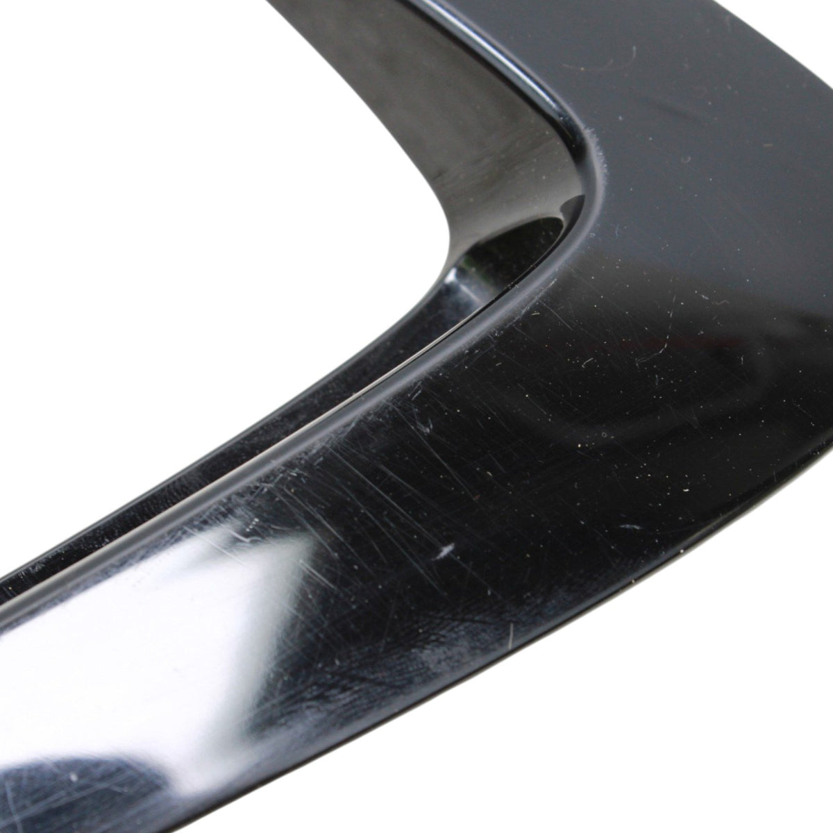 2014-2020 BMW F32 F33 F36 Right Passenger Side Fender Trim Duct Molding 7294826
