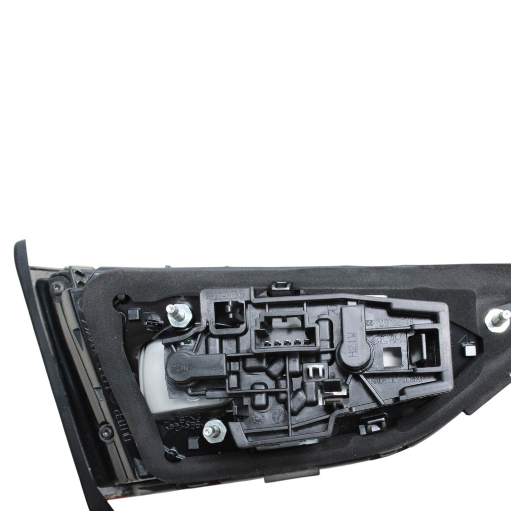 2015-2016 Audi A3 S3 Rear Right Passenger Inner LED Tail Light 8V5945094C OEM